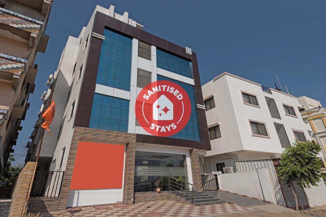 Oyo Flagship 19196 Shree Sai Niladri Residency שירדי מראה חיצוני תמונה